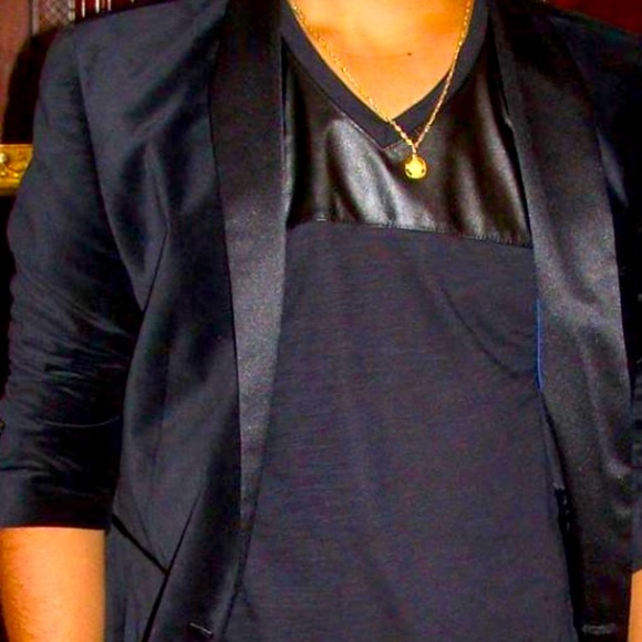 Beautiful Kenneth Cole Reaction Velvet blazer with silky look slacks.